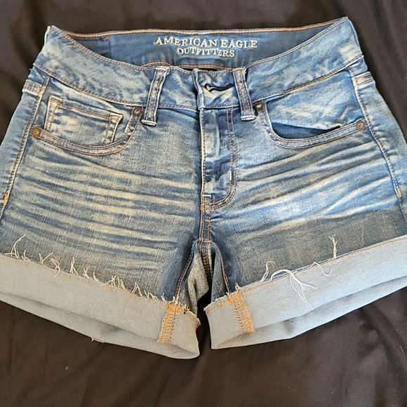 AE Midi shorts! - Picture 7 of 7